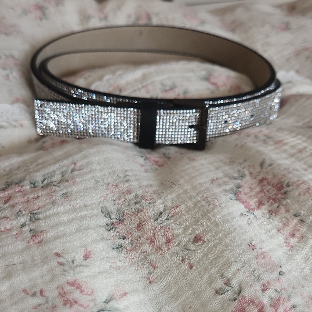 Elegant Black and Silver Rhinestone Belt